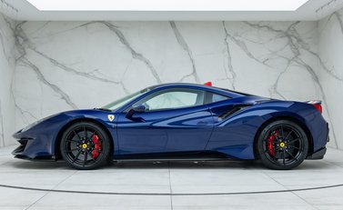 Ferrari 488 Pista 5