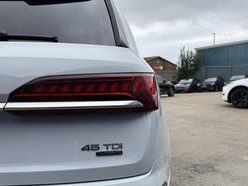 Audi Q7 3.0 TDI V6 45 S line SUV 5dr Diesel Tiptronic quattro Euro 6 (s/s) (231 ps) 19