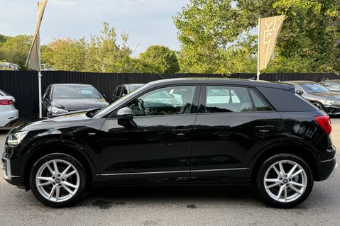 Audi Q2 TFSI S LINE - VIRTUAL COCKPIT - APPLE CAR PLAY - WIRELESS CHARGING 9
