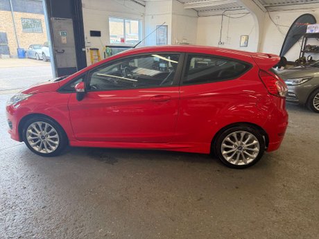 Ford Fiesta 1.0T EcoBoost Zetec S Hatchback 3dr Petrol Manual Euro 5 (s/s) (125 ps) 5