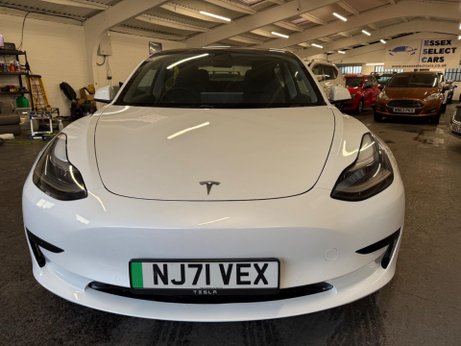 Tesla Model 3 Standard Range Plus Auto RWD 4dr 1