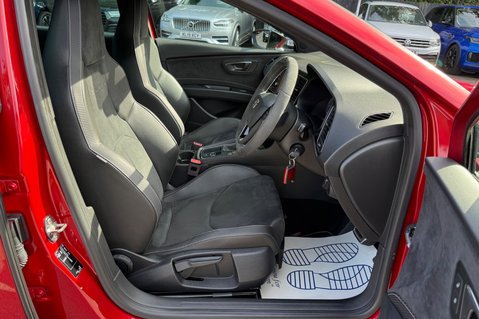 SEAT Leon TSI CUPRA 4DRIVE DSG ESTATE -BUCKET SEATS -CAMERA- SOUND -ACC -REVO STAGE 1 15