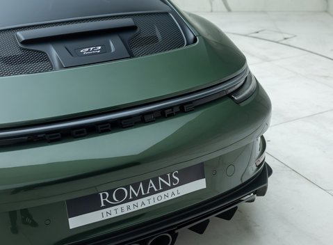 Porsche 911 GT3 TOURING (992) 32