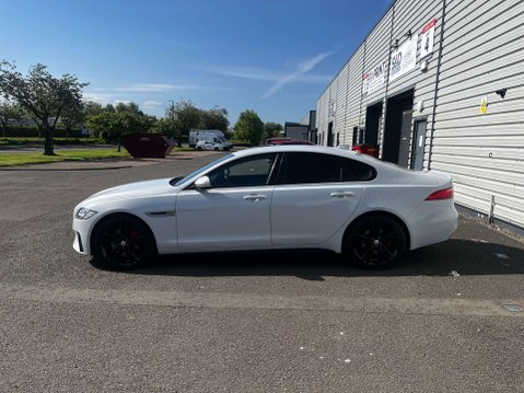 Jaguar XF 3.0 XF V6 S D Auto 4dr 31