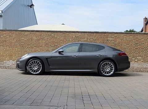 Porsche Panamera Diesel 2