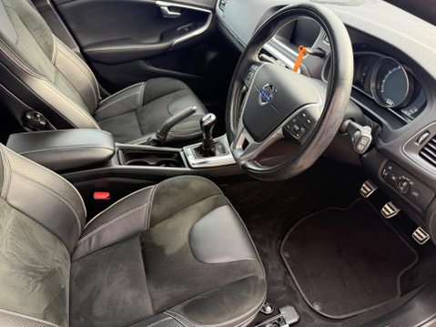 Volvo V40 1.6 T3 R-Design Nav Euro 5 (s/s) 5dr 57