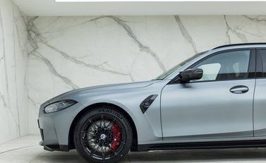 BMW M3 Competition xDrive Touring 33
