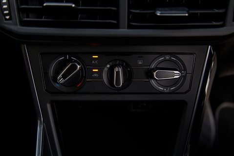 Volkswagen Polo R-LINE TSI 36