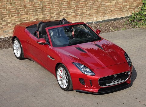 Jaguar F-Type V6 S Convertible 4