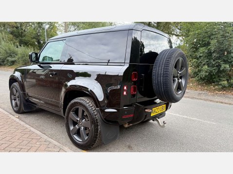 Land Rover Defender 3.0 Defender Hard Top X-Dynamic HSE D MHEV Auto 4WD 10