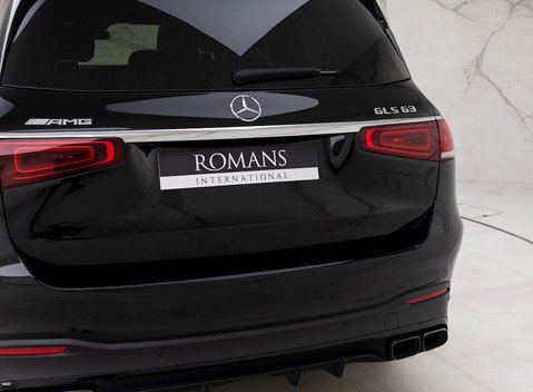 Mercedes-Benz GLS 63 Night Edition Executive 27