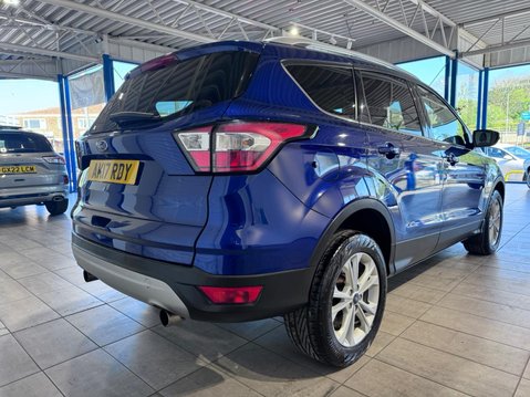 Ford Kuga 1.5 TDCi Titanium Euro 6 (s/s) 5dr 3