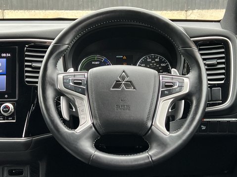 Mitsubishi Outlander PHEV EXCEED 41