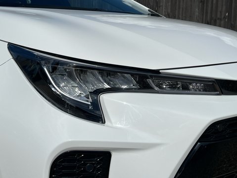 Suzuki Swace MOTION 17