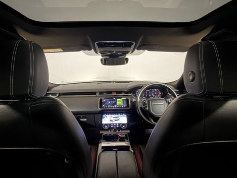 Land Rover Range Rover Velar R-DYNAMIC SE 12