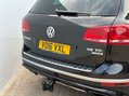 Volkswagen Touareg 3.0 Touareg V6 R-Line TDI BlueMotion Technology Auto 4WD 5dr 15