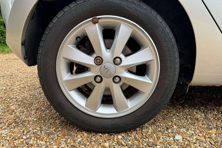 Kia Picanto 1.25 EcoDynamics 2 Hatchback 5dr Petrol Manual Euro 5 (s/s) (84 bhp) 27