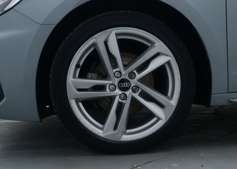 Audi A1 1.0 A1 Sportback 30 TFSI S Line Semi-Auto 5dr 16