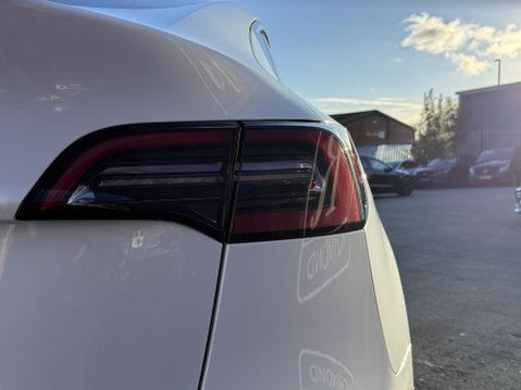 Tesla Model Y SUV 5dr Electric Auto RWD (346 ps) 19