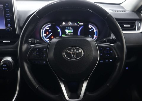 Toyota Rav4 2.5 RAV4 Icon HEV 4x2 CVT 5dr 19