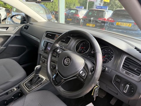 Volkswagen Golf 1.4 TSI BlueMotion Tech SE DSG Euro 5 (s/s) 5dr 18