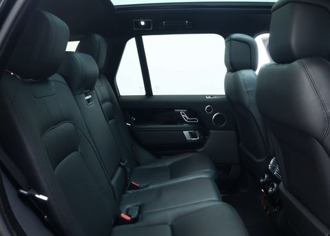 Land Rover Range Rover 3.0 **URBAN EDITION** Range Rover Vogue SDV6 Auto 4WD 5dr 66