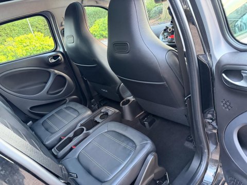 Smart Forfour 1.0 Prime Euro 6 (s/s) 5dr 17