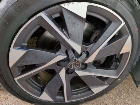 Peugeot 308 1.5 BlueHDi Allure Premium Estate 5dr Diesel EAT Euro 6 (s/s) (130 ps) 9