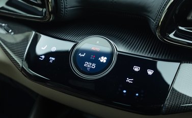 Ferrari Purosangue 25