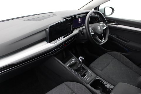 Volkswagen Golf 5dr 1.0 TSi Life 5