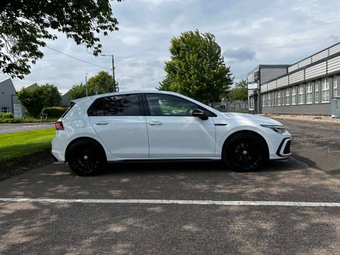 Volkswagen Golf 1.5 Golf R-Line TSi 5dr 6
