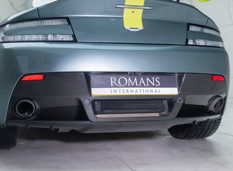 Aston Martin V8 Vantage AMR 40