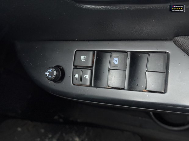 Toyota Hilux Active 4Wd D-4D Double Cab TSS Air Con Euro 6 26