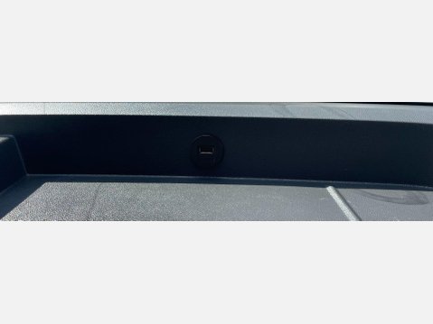 Renault Master 2.3 dCi 35 Business FWD LWB Medium Roof Euro 6 4dr 32