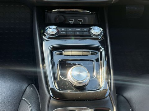 MG 5 MG5 Exclusive EV 5dr 18