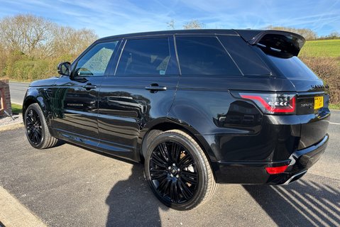 Land Rover Range Rover Sport D300 MHEV HSE Dynamic Black Auto 4WD Euro 6 (s/s) 5dr 6