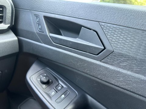 Volkswagen Caddy C20 TDI COMMERCE PRO 15
