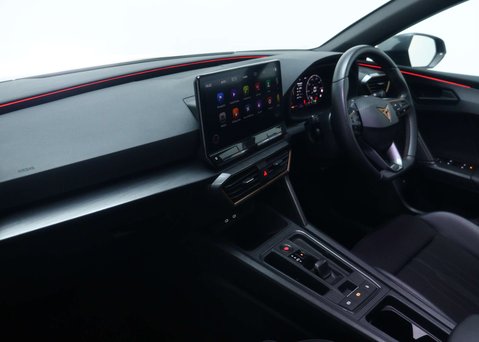 Cupra Leon 1.4 eHybrid 12.8kWh VZ2 Design Edition Hatchback 5dr Petrol Plug-in Hybrid 47