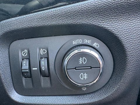 Vauxhall Corsa 1.5 Turbo D Elite Nav Euro 6 (s/s) 5dr 25