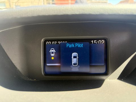 Ford Ecosport 1.5 Titanium SUV 5dr Petrol Powershift 2WD 14