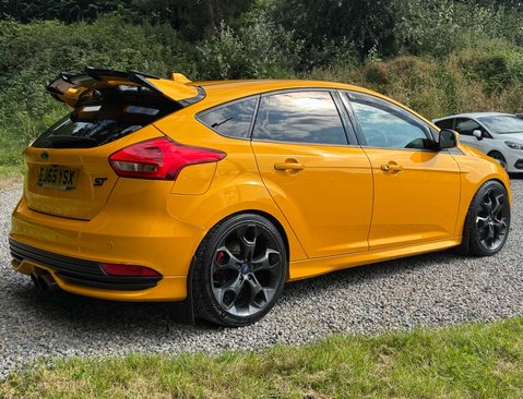 Ford Focus 2.0 Focus ST-2 T 5dr 5