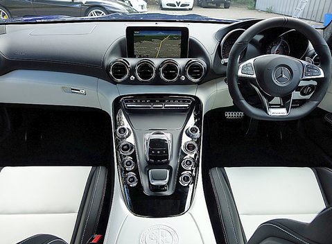 Mercedes-Benz Amg GT GT S 12