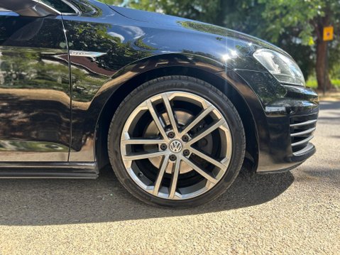 Volkswagen Golf GTD DSG 27