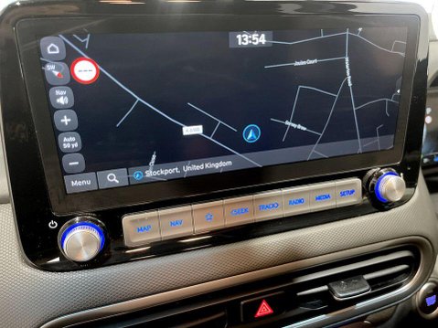 Hyundai KONA 39kWh Premium SUV 5dr Electric Auto (10.5kW Charger) (136 ps) 16