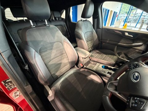 Ford Kuga 2.0 EcoBlue ST-Line X Edition Auto AWD Euro 6 (s/s) 5dr 14