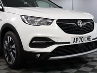 Vauxhall Grandland X SRI NAV 24