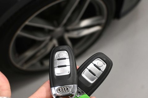 Audi A6 2.0 A6 Black Edition TDI Ultra Semi-Auto 4dr 49