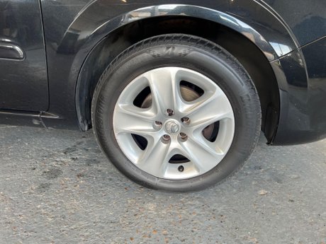 Vauxhall Zafira 1.6 16V Exclusiv Euro 5 5dr 15