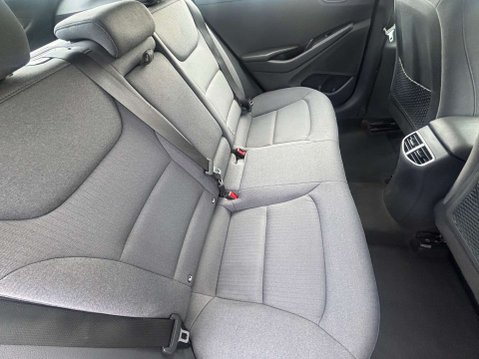 Hyundai IONIQ 1.6 h-GDi Premium Hatchback 5dr Petrol Hybrid DCT Euro 6 (s/s) (141 ps) 47