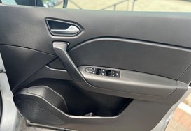 Renault Captur ICONIC 1.0 TCE 19